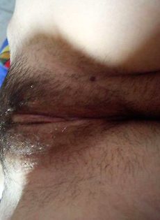 Влажные половые губы - фото #13