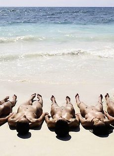 Сексуальные модели на пляже! - фото #8