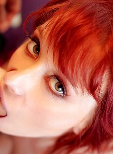 Прекрасный секс с рыжеволосой красавицей Zoe Nixon - фото #7