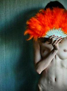 Девушки всегда показывают сиськи