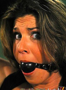 Отпорола взрослую тетку