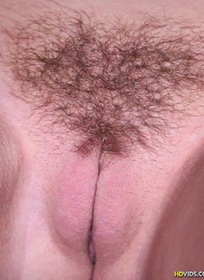 Секс с молоденькой блядью с небритым лобком